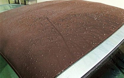施工前:退色・汚れが目立つ幌の表面アップ