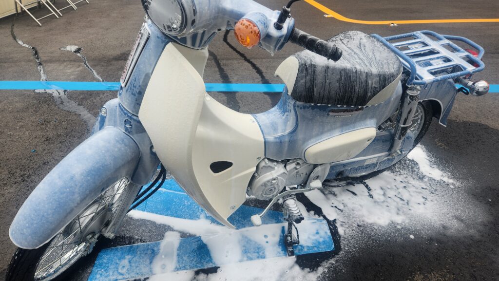 ホンダ スーパーカブ50Final Edition 洗車